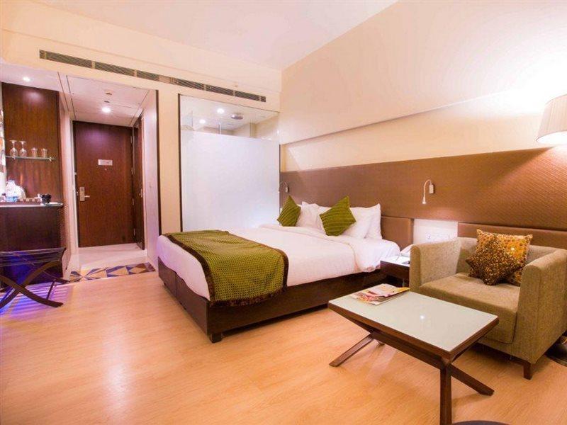 Regenta Central Grand Exotica Pimpri-Chinchwad Zewnętrze zdjęcie