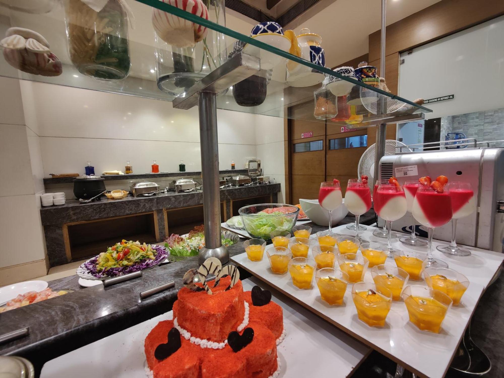 Regenta Central Grand Exotica Pimpri-Chinchwad Zewnętrze zdjęcie