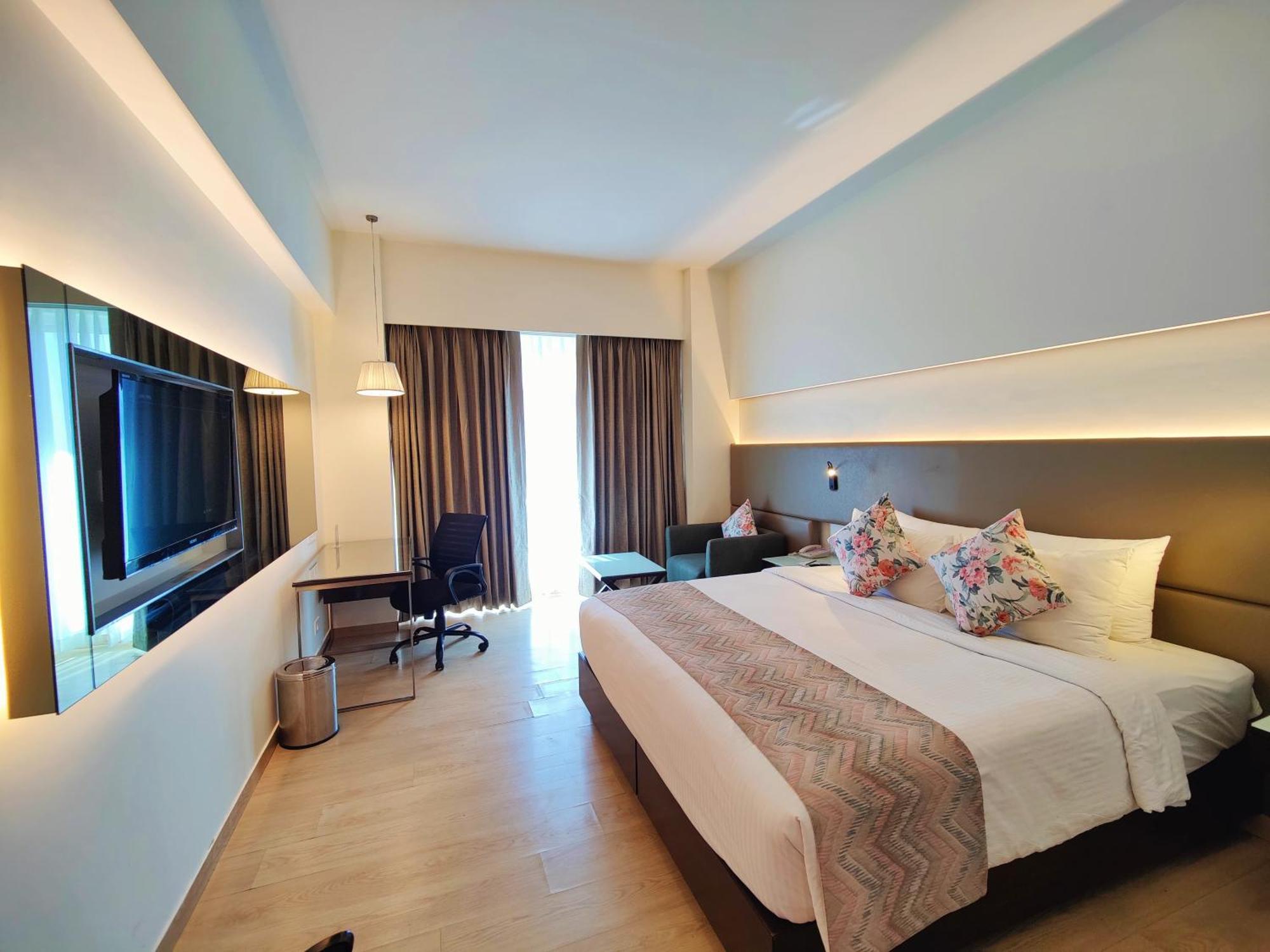 Regenta Central Grand Exotica Pimpri-Chinchwad Zewnętrze zdjęcie