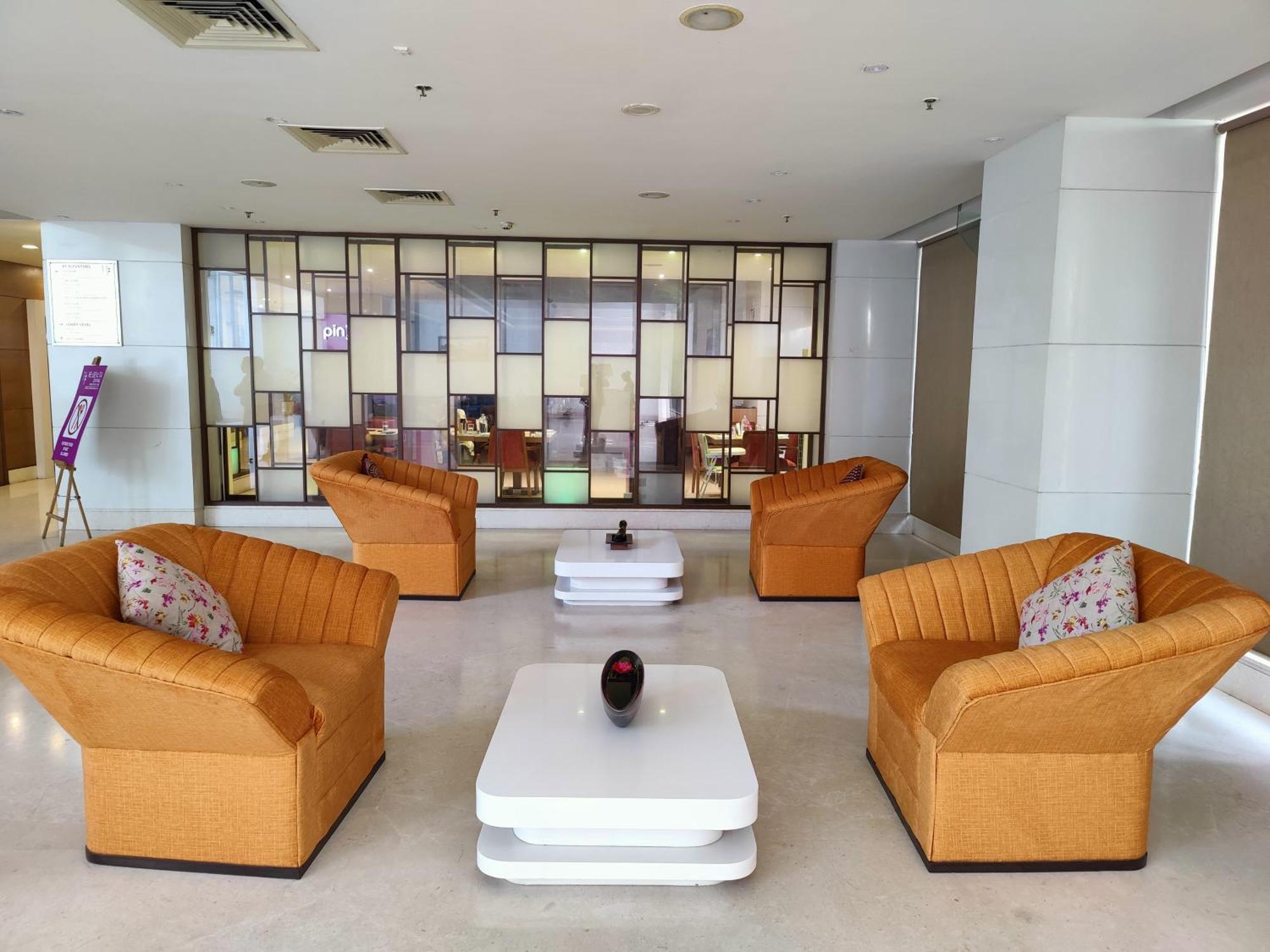 Regenta Central Grand Exotica Pimpri-Chinchwad Zewnętrze zdjęcie