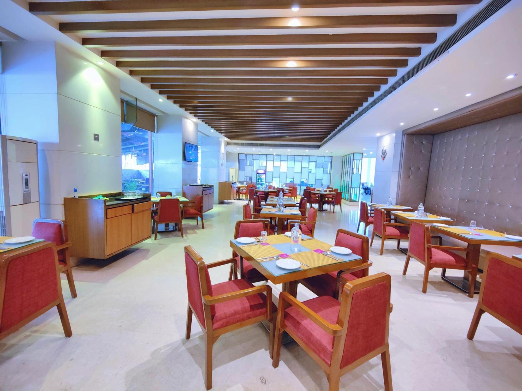 Regenta Central Grand Exotica Pimpri-Chinchwad Zewnętrze zdjęcie