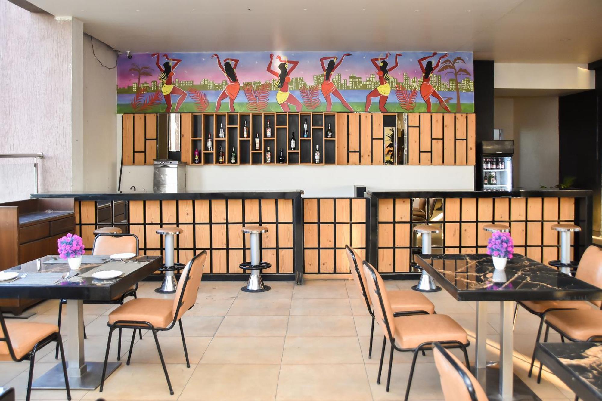 Regenta Central Grand Exotica Pimpri-Chinchwad Zewnętrze zdjęcie