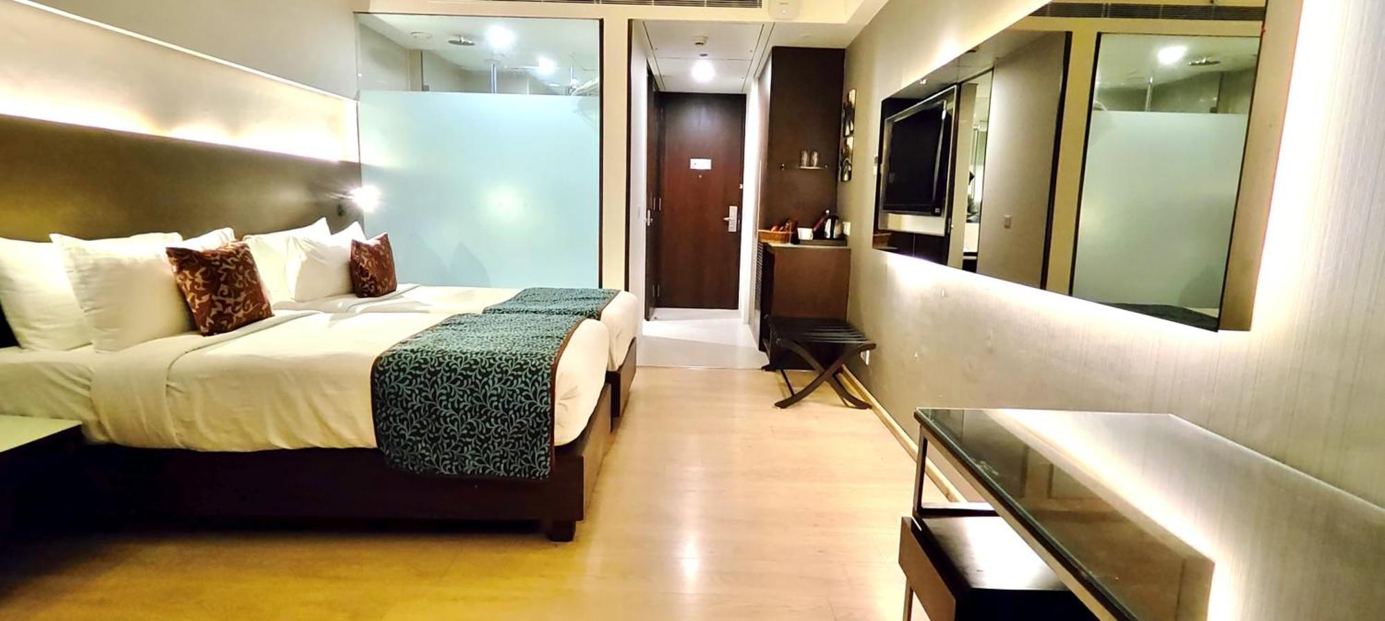 Regenta Central Grand Exotica Pimpri-Chinchwad Zewnętrze zdjęcie
