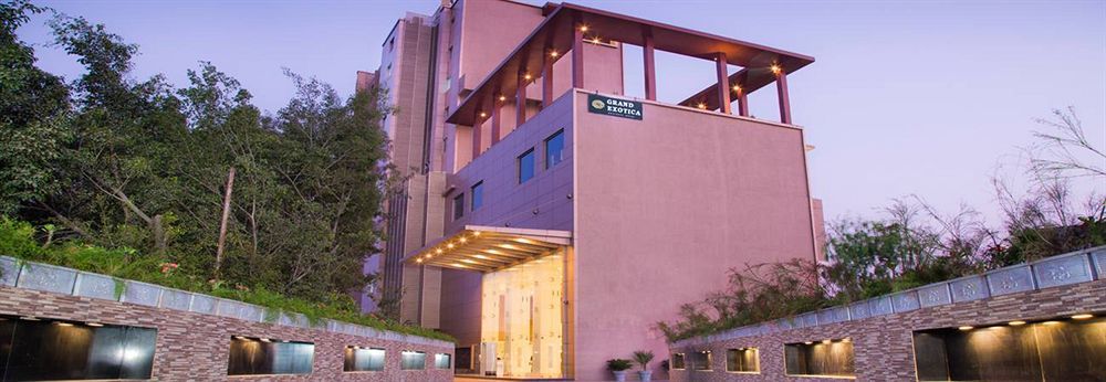 Regenta Central Grand Exotica Pimpri-Chinchwad Zewnętrze zdjęcie